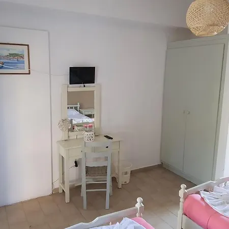Merlis Studios Kalamákion Extérieur photo